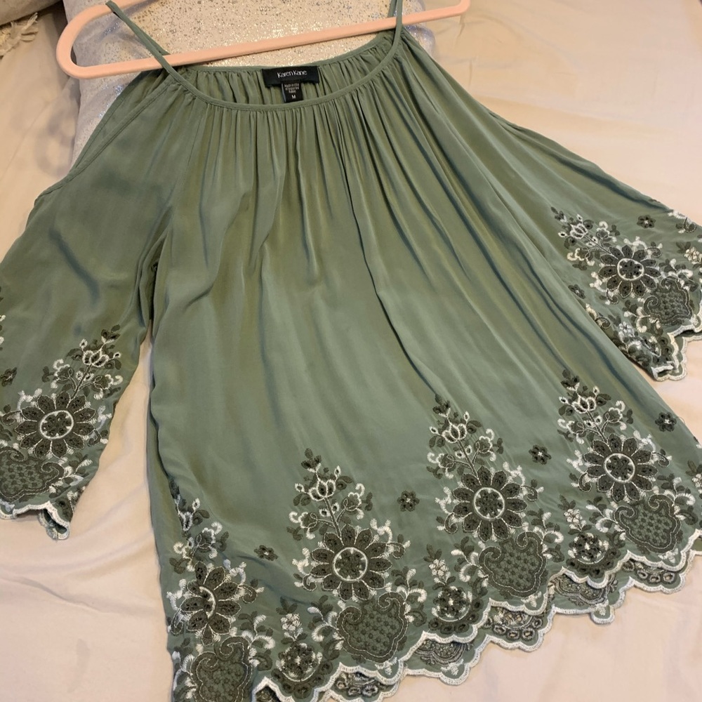Karen Kane cold shoulder blouse
